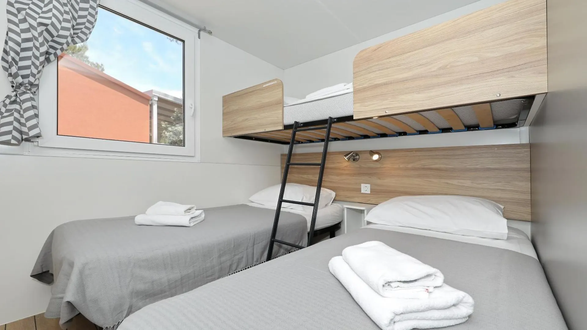 **** Campsite Camping Park Soline Mobile Homes Biograd Na Moru Croatia