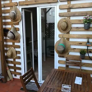 Flat With Terrace In Adamastor Appartamento